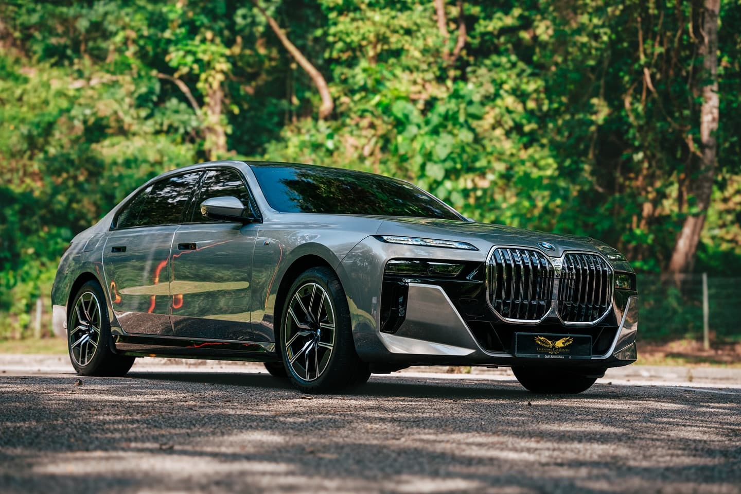 2023 BMW i7 available for luxury car rental in Kuala Lumpur — Saloon class on the published rate sheet